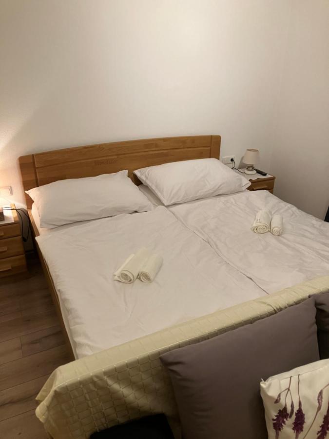 Apartman Tauplitz Skiing, Hiking, Bike, Cross Country - Haus Sandlweber Obersdorf 外观 照片