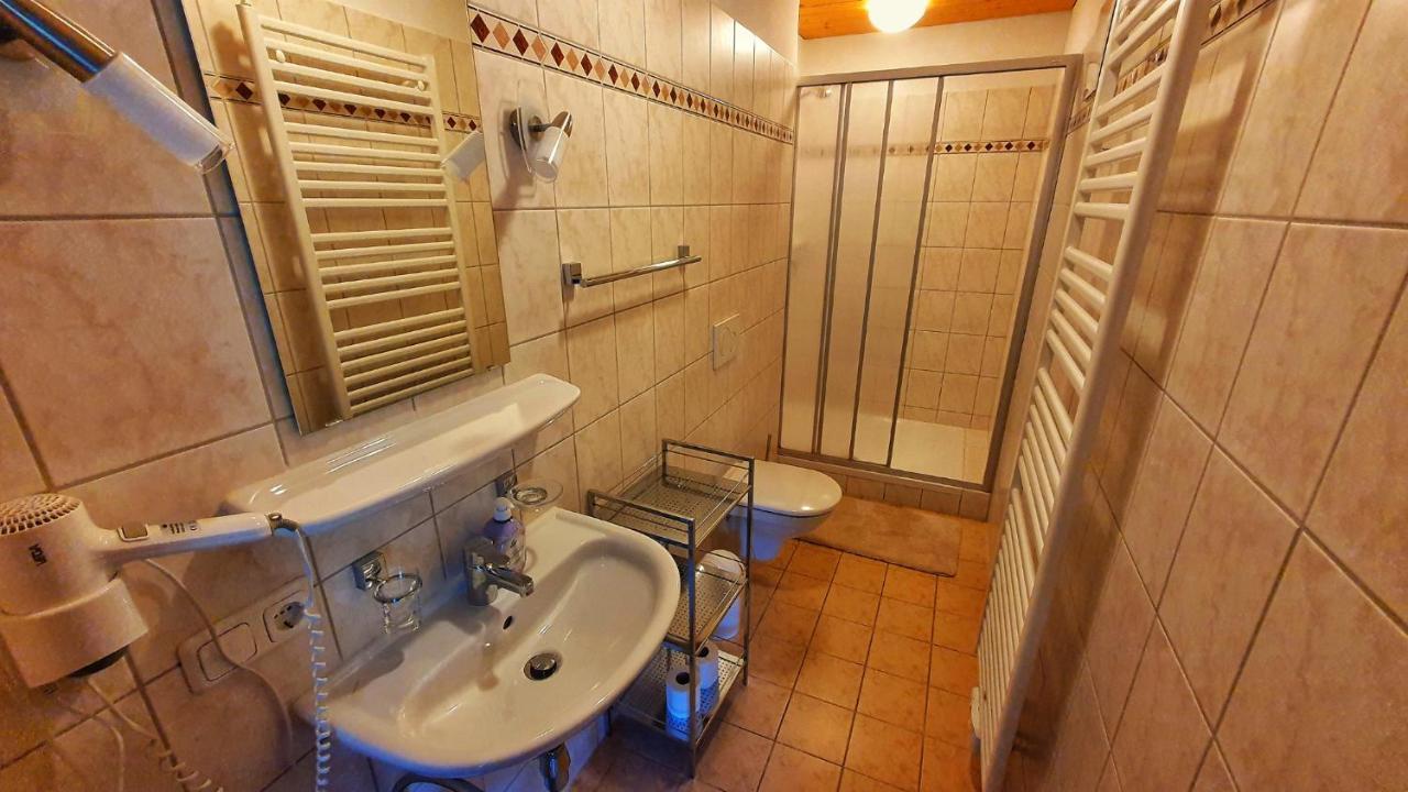 Apartman Tauplitz Skiing, Hiking, Bike, Cross Country - Haus Sandlweber Obersdorf 外观 照片